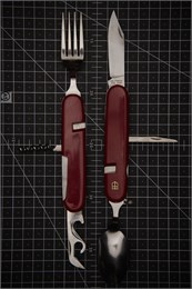 Camping knife Red Нож складной туристический для кемпенга 6 предметов 65/180 мм 440C KT-512